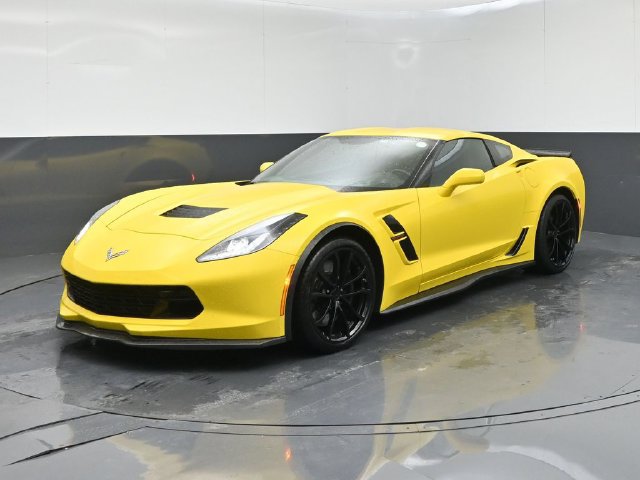 Used 2017 Chevrolet Corvette Grand Sport RWD image 4