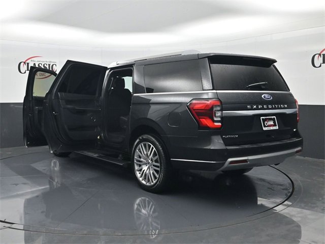 Used 2023 Ford Expedition Max Platinum image 35