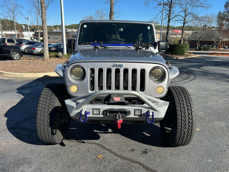 Used 2016 Jeep Wrangler Unlimited Sahara w/ Connectivity Group image 8