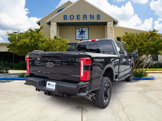 Used 2025 Ford F250 XLT w/ Black Appearance Package AWD/4WD image 6