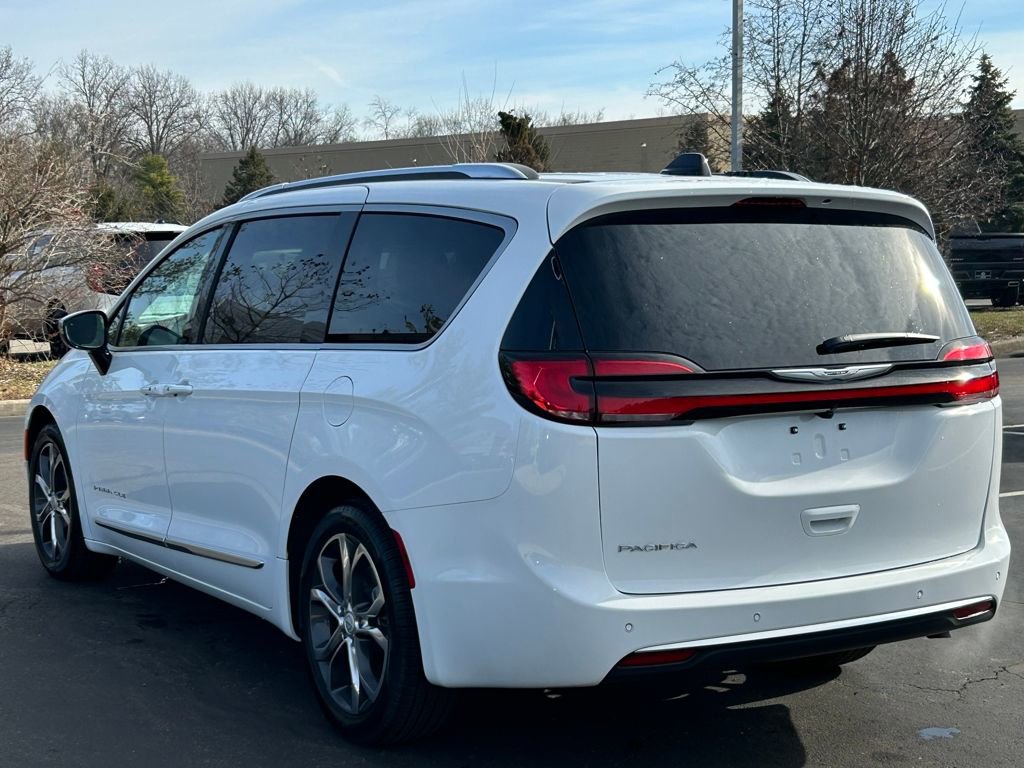 New 2026 Chrysler Pacifica Pinnacle image 5