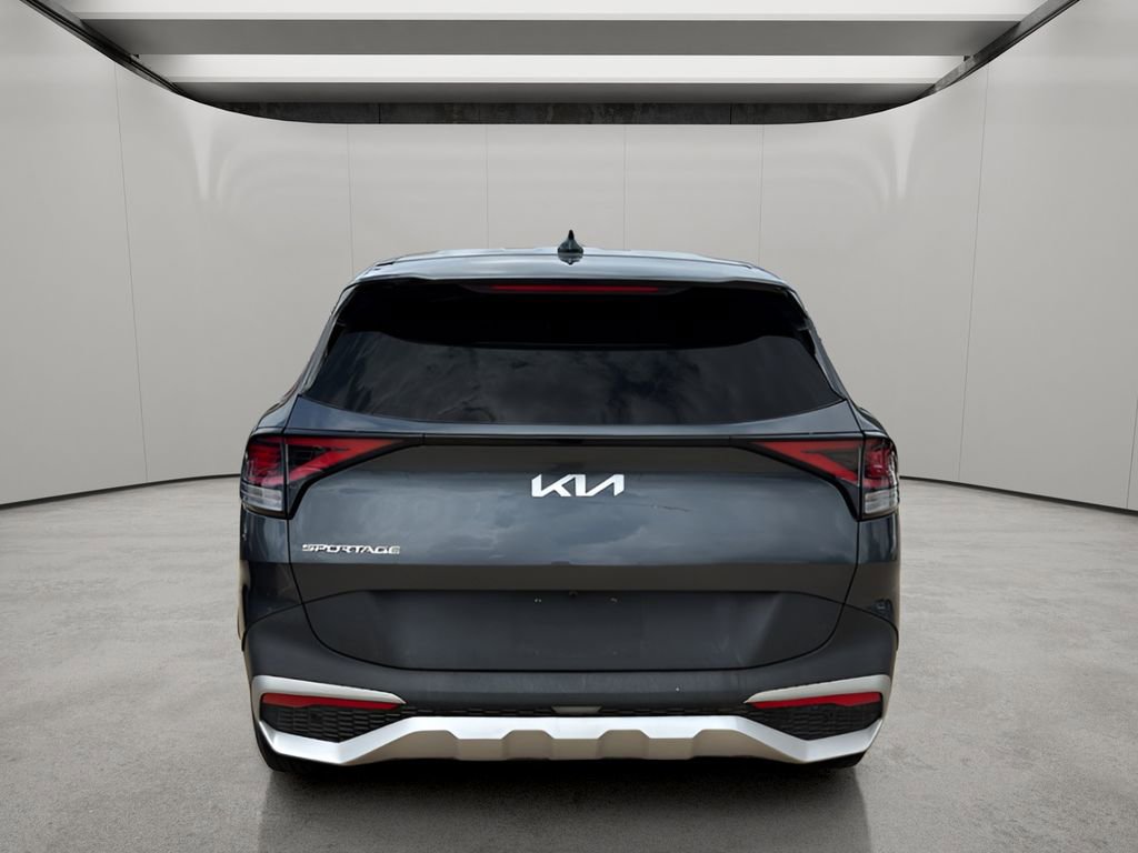 Used 2023 Kia Sportage LX FWD image 3