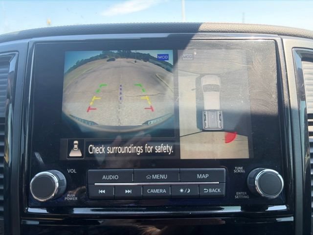Used 2021 Nissan Titan PRO-4X w/ Pro-4x Convenience Package AWD/4WD image 24