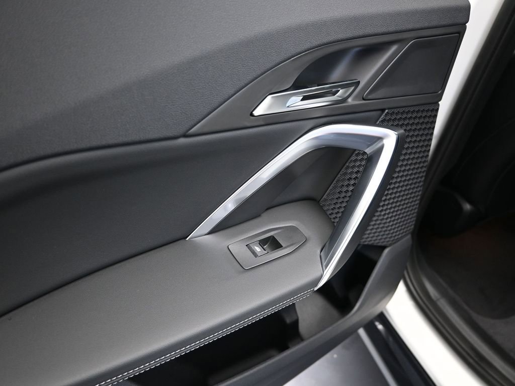 New 2026 BMW X1 xDrive28i w/ Technology Package image 15