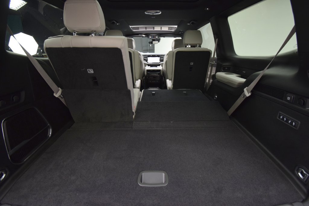New 2026 Jeep Grand Wagoneer Limited w/ Premium Group II AWD/4WD image 40