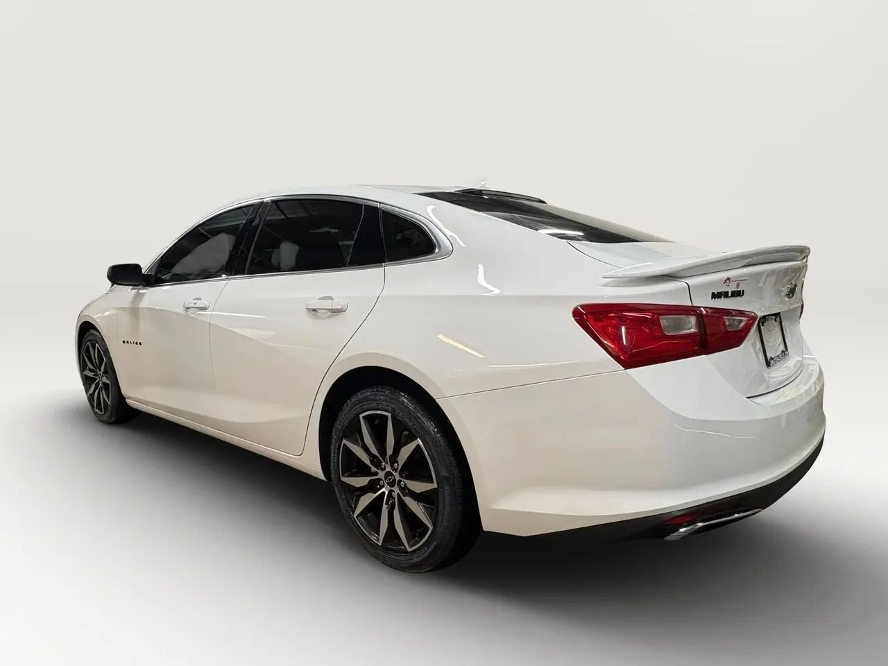 Used 2023 Chevrolet Malibu RS FWD image 7