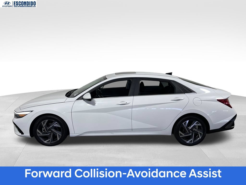 Certified 2025 Hyundai Elantra SEL FWD image 2