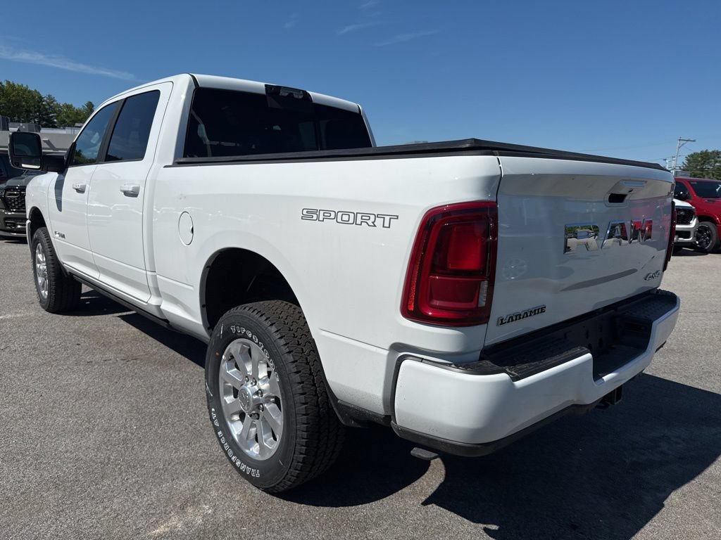New 2026 RAM 2500 Laramie AWD/4WD image 3