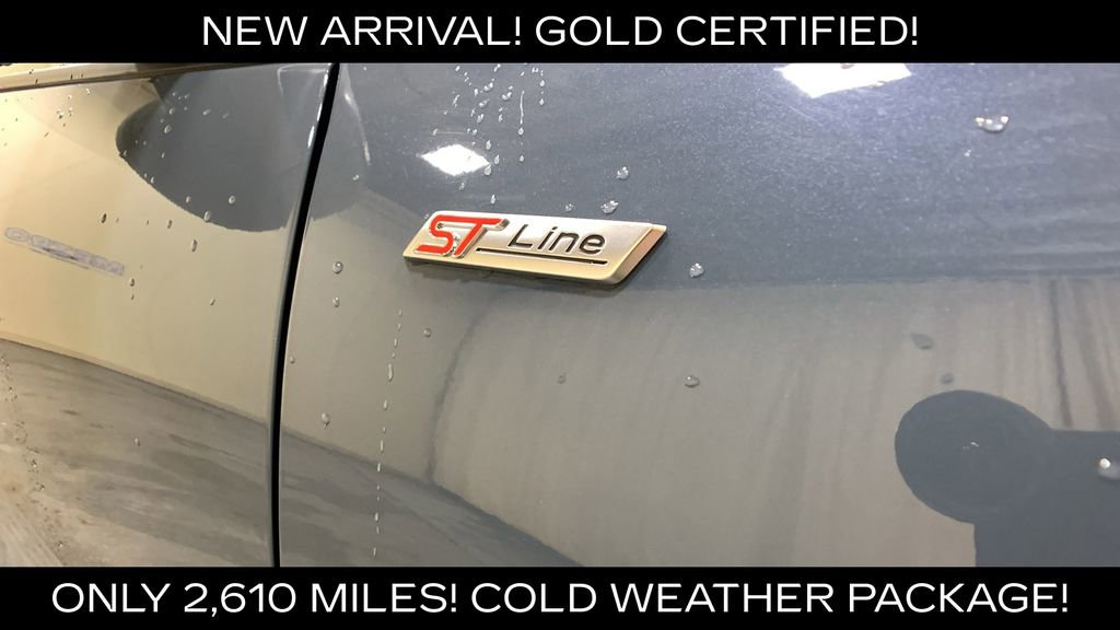 Certified 2025 Ford Escape ST-Line w/ Cold Weather Package AWD/4WD image 10
