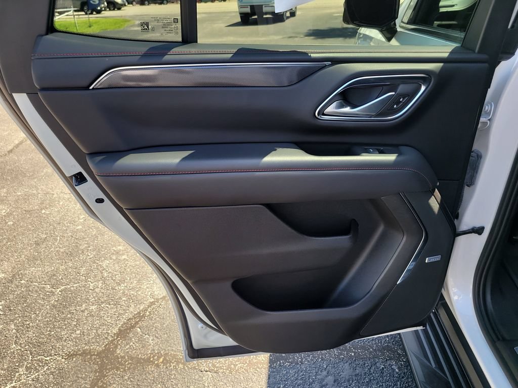 Used 2022 Chevrolet Tahoe RST w/ Luxury Package RWD image 10