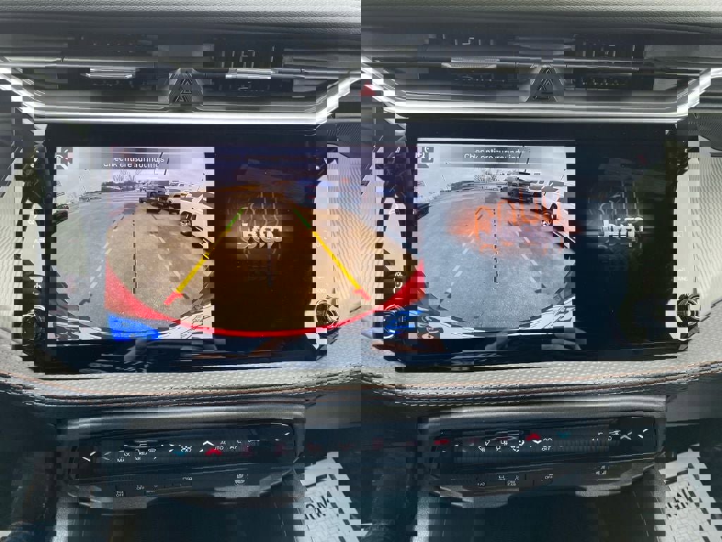 New 2026 Jeep Cherokee Limited image 22