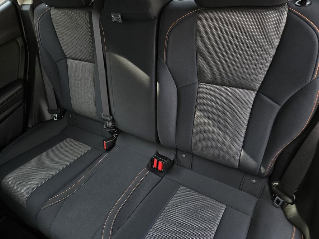 Used 2021 Subaru Crosstrek 2.0i Premium w/ Moonroof Package image 13