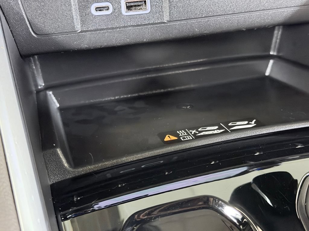 Used 2025 Chevrolet Colorado ZR2 w/ Technology Package AWD/4WD image 50