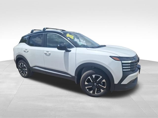 New 2026 Nissan Kicks SV w/ Cold Weather Package