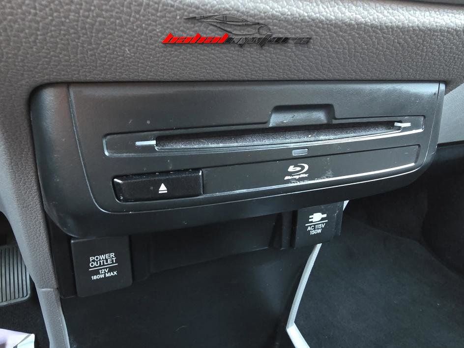 Used 2018 Honda Odyssey Touring image 30