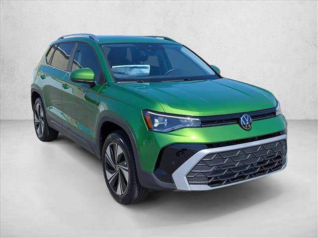 New 2026 Volkswagen Taos SE AWD/4WD image 3
