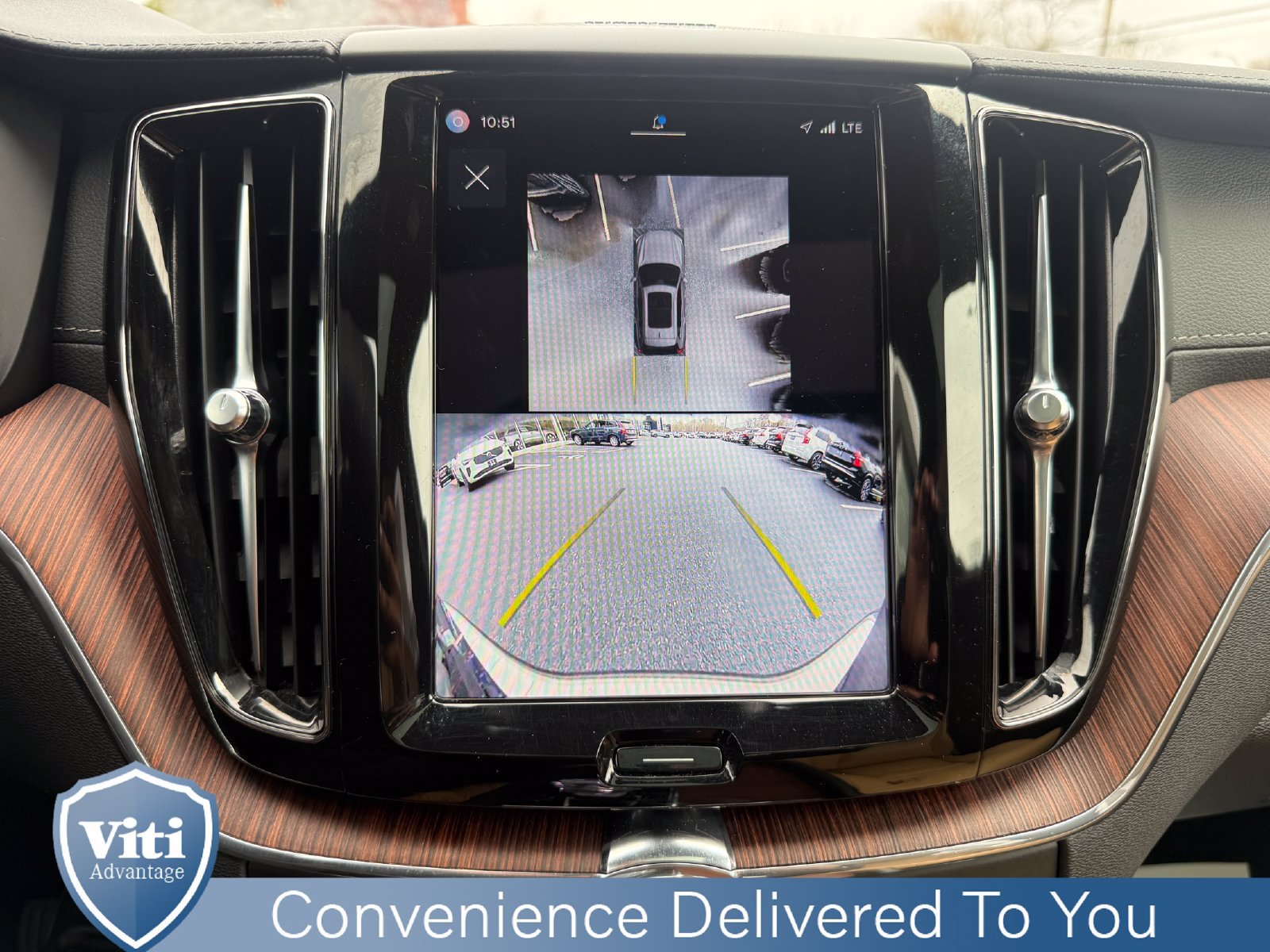 Certified 2024 Volvo XC60 T8 Ultimate AWD/4WD image 34