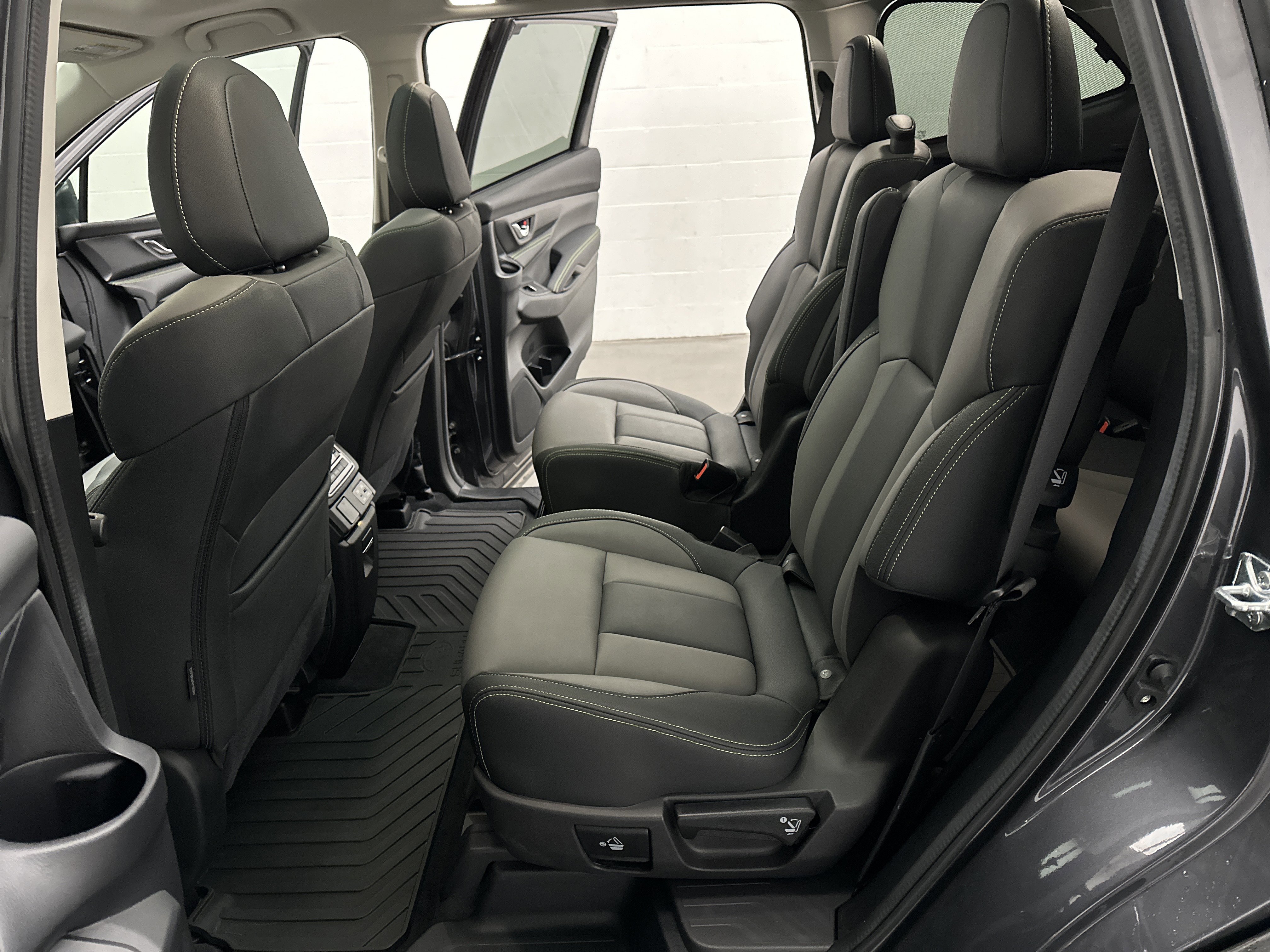 Certified 2025 Subaru Ascent Onyx Edition image 22