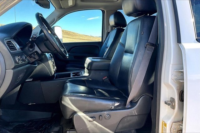 Used 2013 Chevrolet Silverado 3500 LTZ w/ LTZ Plus Package image 20