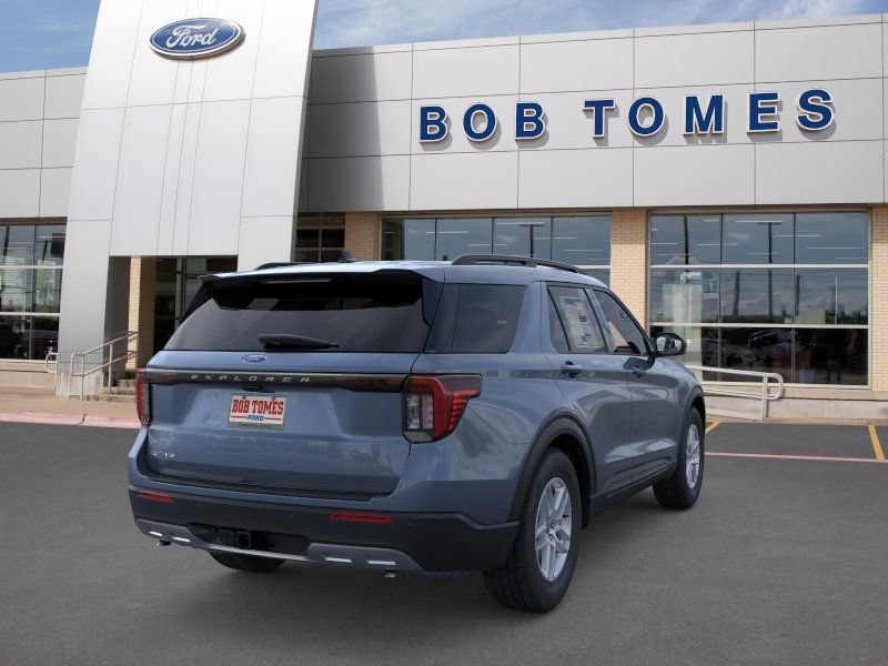 New 2026 Ford Explorer Active w/ Active Comfort Package RWD image 10