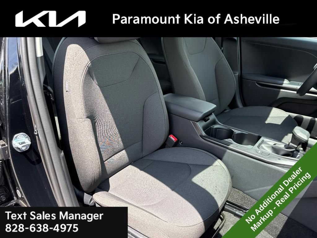 New 2026 Kia K4 FWD image 18