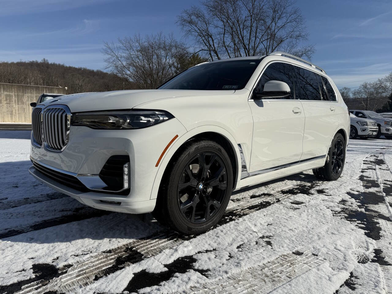 Used 2022 BMW X7 xDrive40i w/ Premium Package image 4