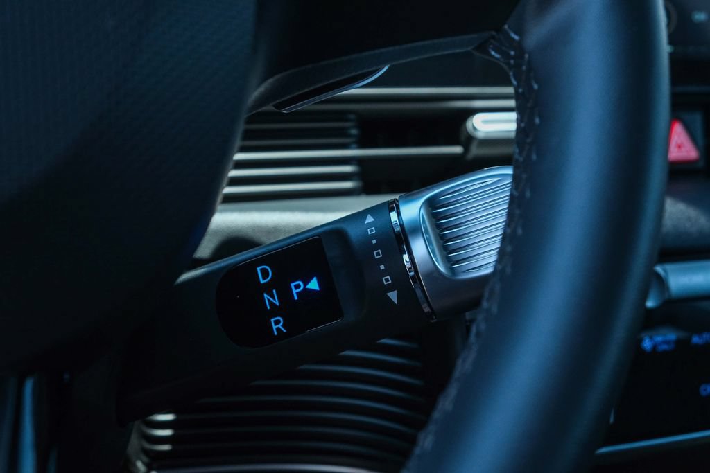 New 2025 Hyundai Ioniq 5 SE RWD image 24
