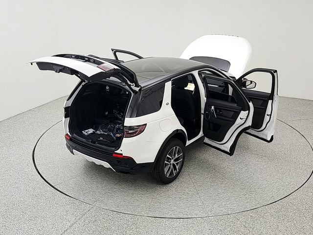 New 2026 Land Rover Discovery Sport Landmark AWD/4WD image 43
