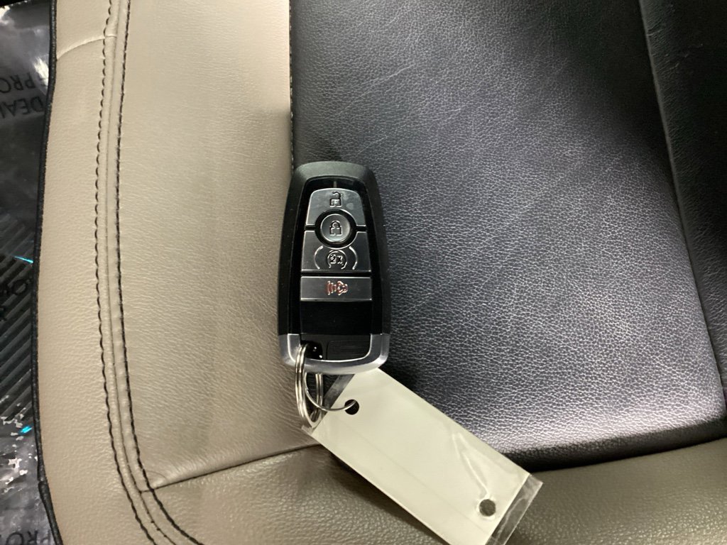 Used 2022 Ford Bronco Wildtrak image 34