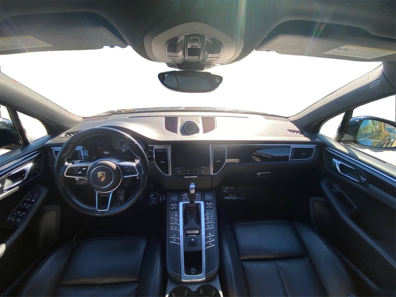 Used 2018 Porsche Macan S AWD/4WD image 36