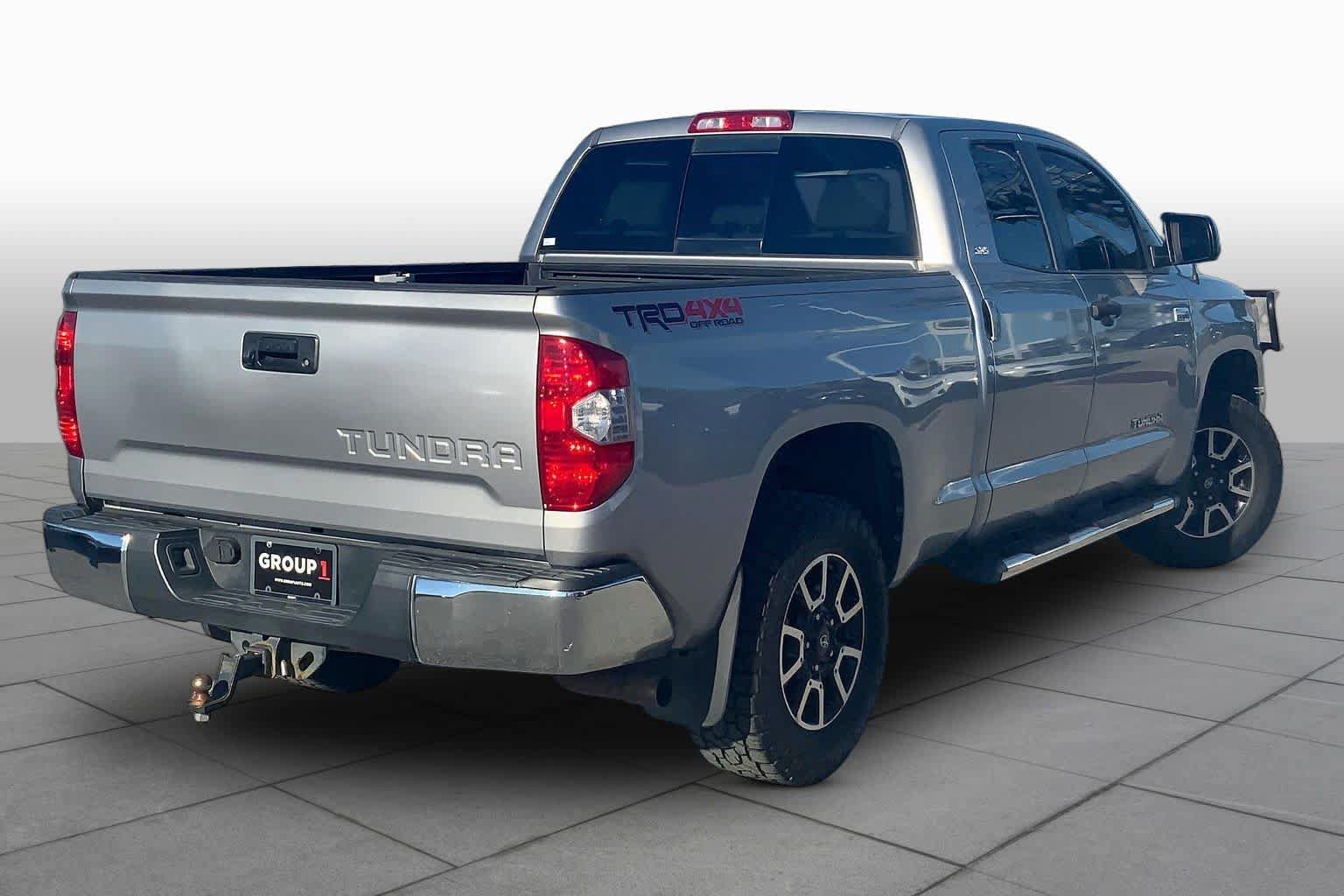 Used 2015 Toyota Tundra SR5 w/ TRD Off Road Package AWD/4WD image 13