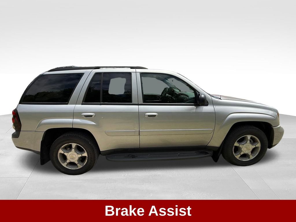 Used 2005 Chevrolet TrailBlazer LT AWD/4WD image 7