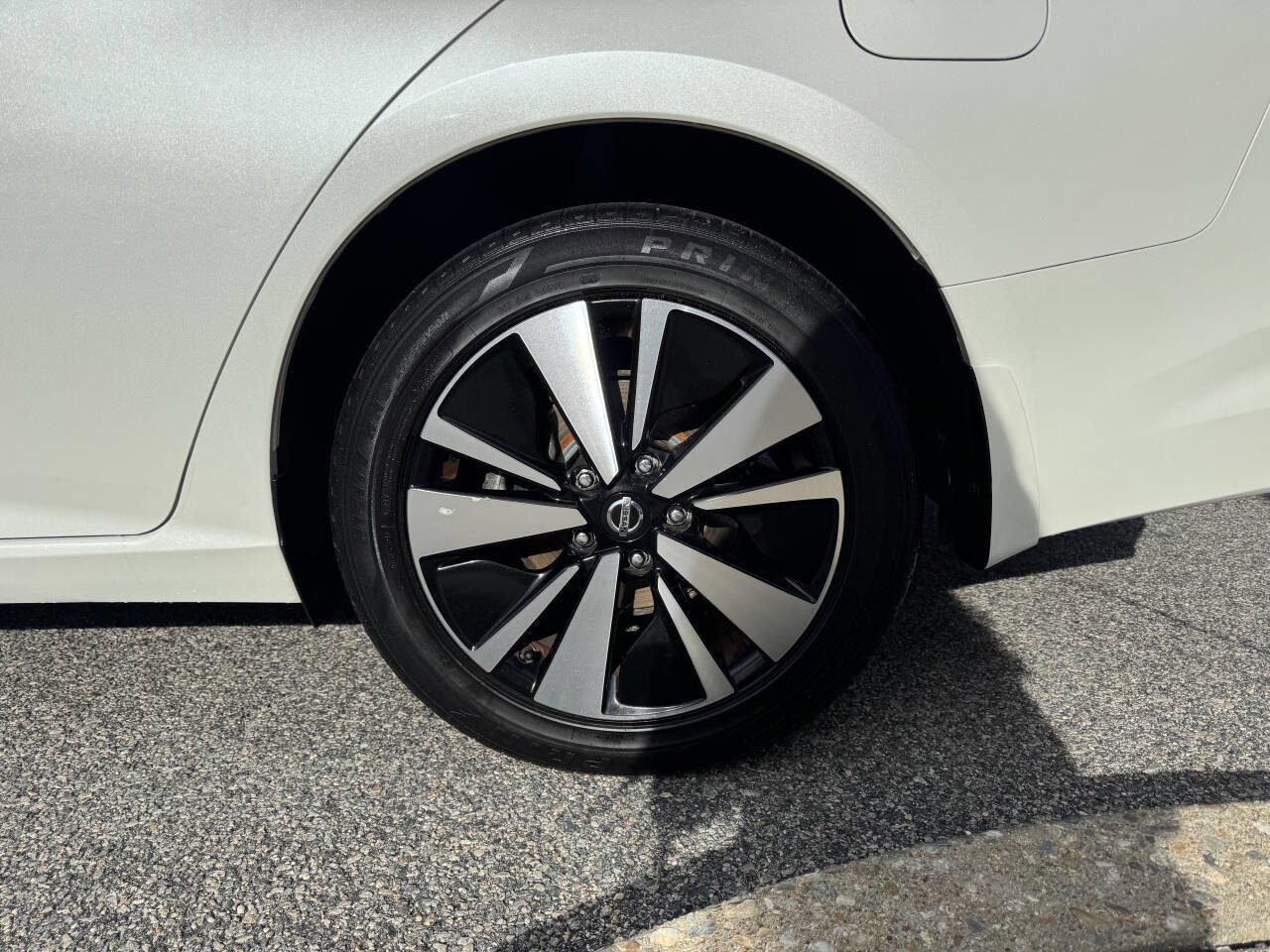 Used 2020 Nissan Altima 2.5 SV image 6