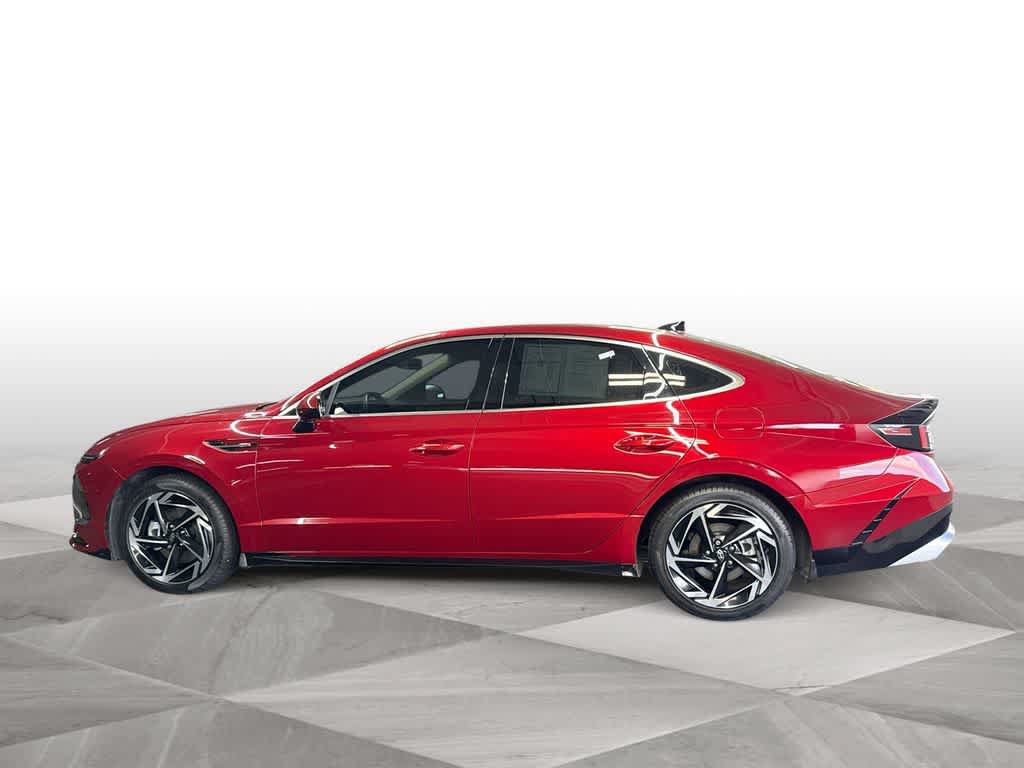 Used 2026 Hyundai Sonata SEL FWD image 5
