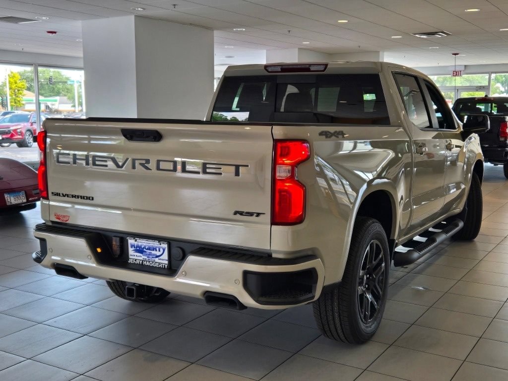 New 2026 Chevrolet Silverado 1500 RST w/ Dark Appearance Package AWD/4WD image 11