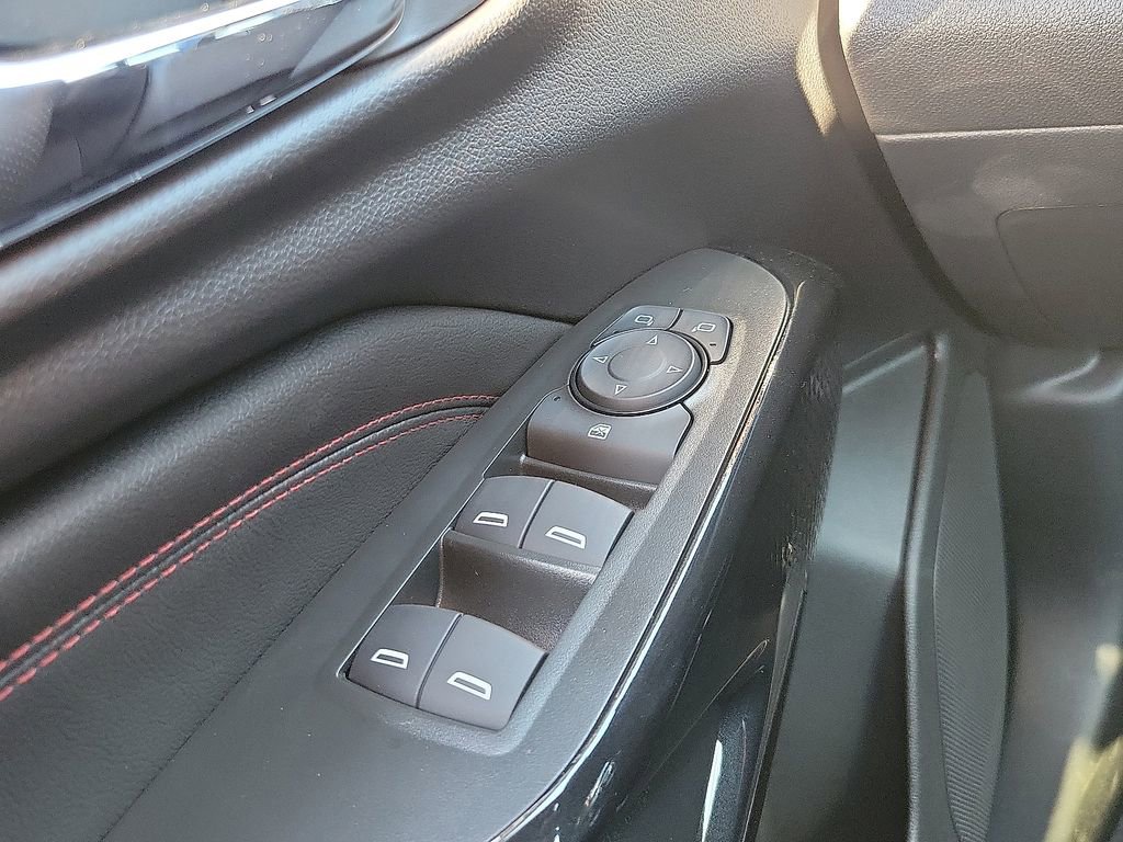 New 2026 Chevrolet Trax RS w/ Driver Confidence Package image 13