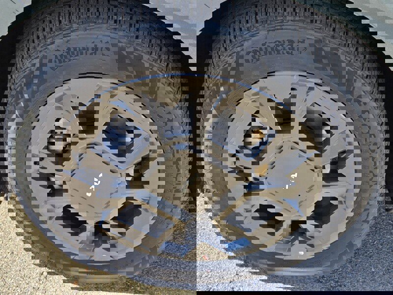 New 2026 Kia Carnival SX image 5