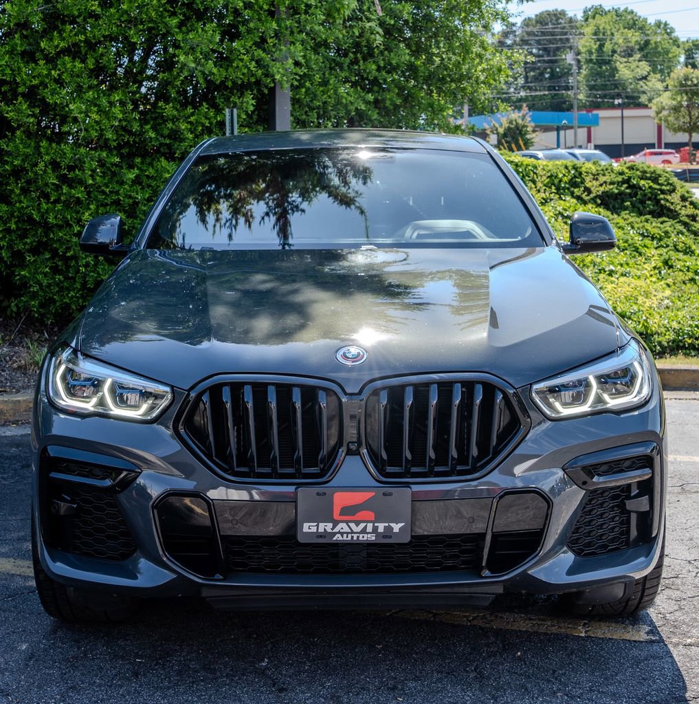 Used 2022 BMW X6 M50i w/ Executive Package AWD/4WD image 2