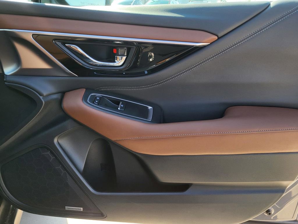 Certified 2024 Subaru Outback Touring w/ Popular Package #2 image 7