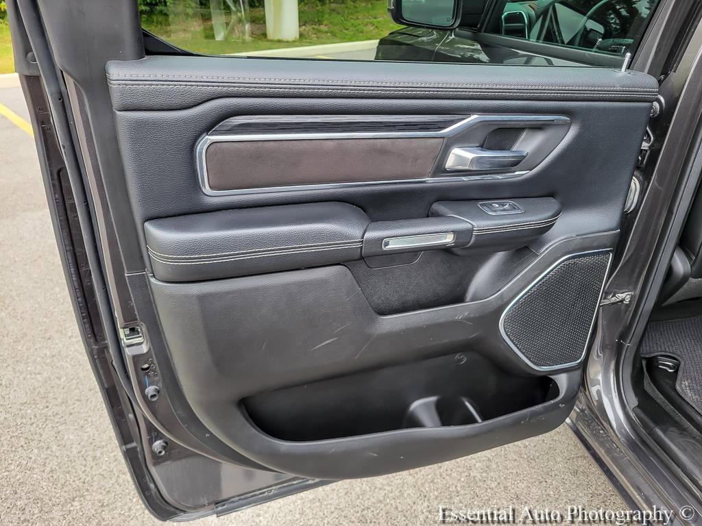 Used 2024 RAM 1500 Laramie AWD/4WD image 23