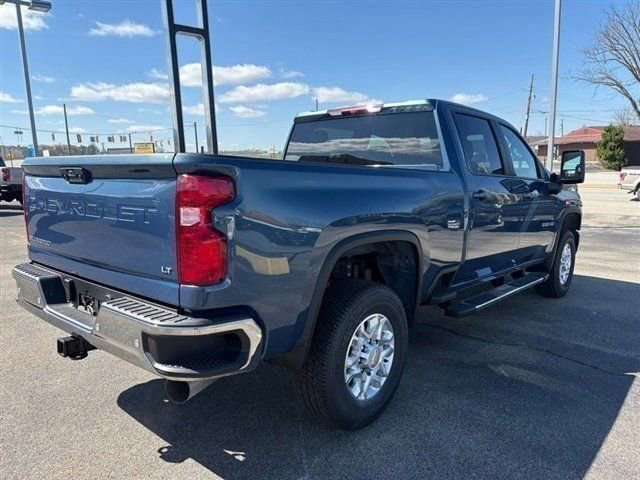 New 2026 Chevrolet Silverado 3500 LT w/ All Star Edition AWD/4WD image 4