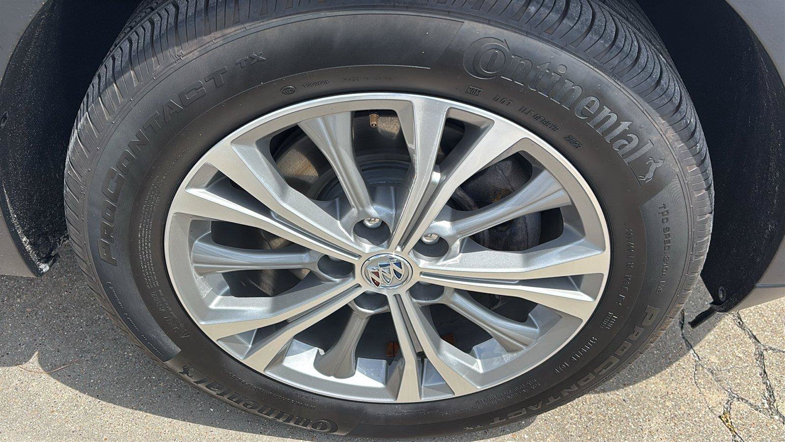 Certified 2023 Buick Envision Preferred AWD/4WD image 10