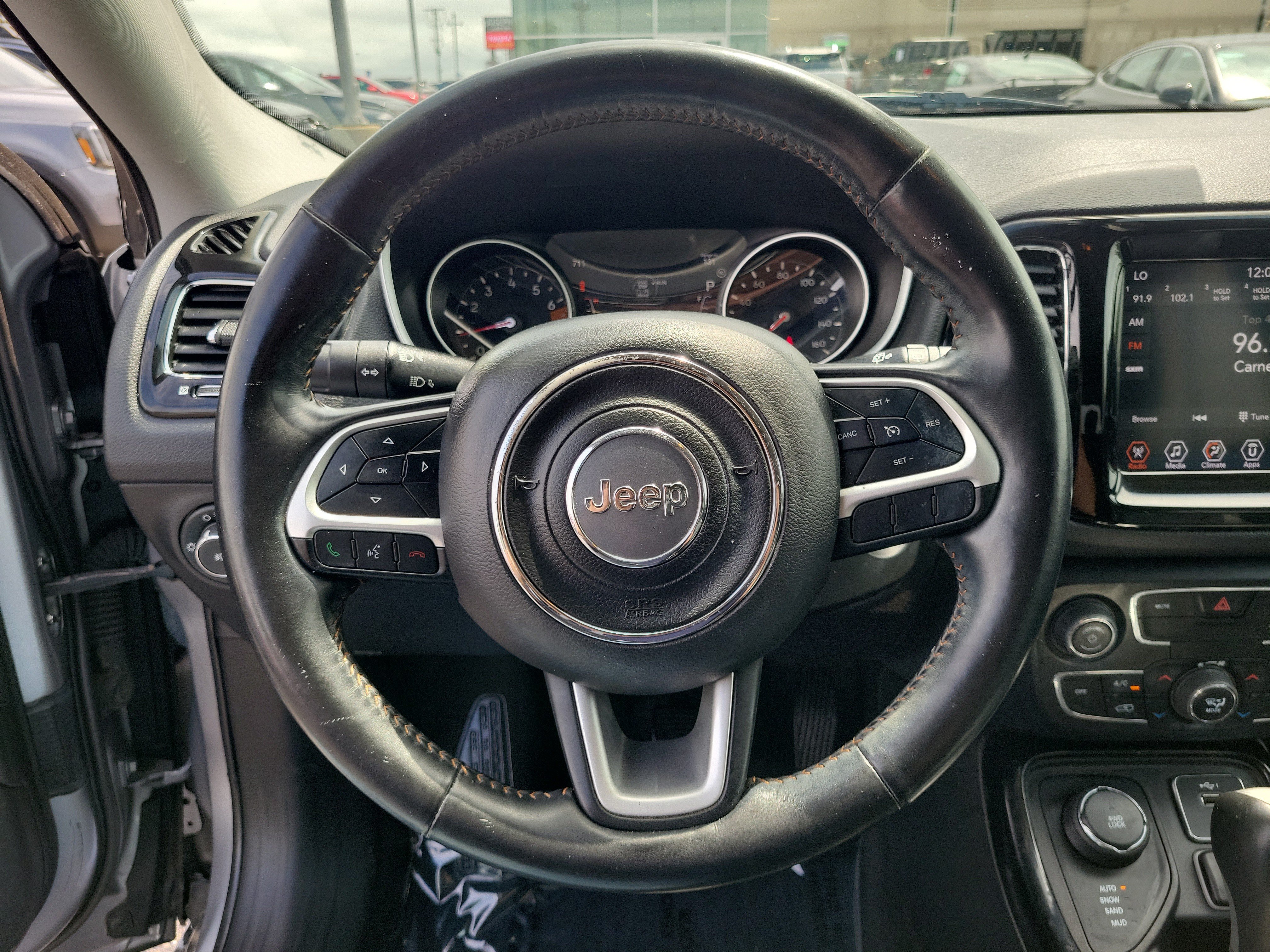 Used 2019 Jeep Compass Limited AWD/4WD image 21