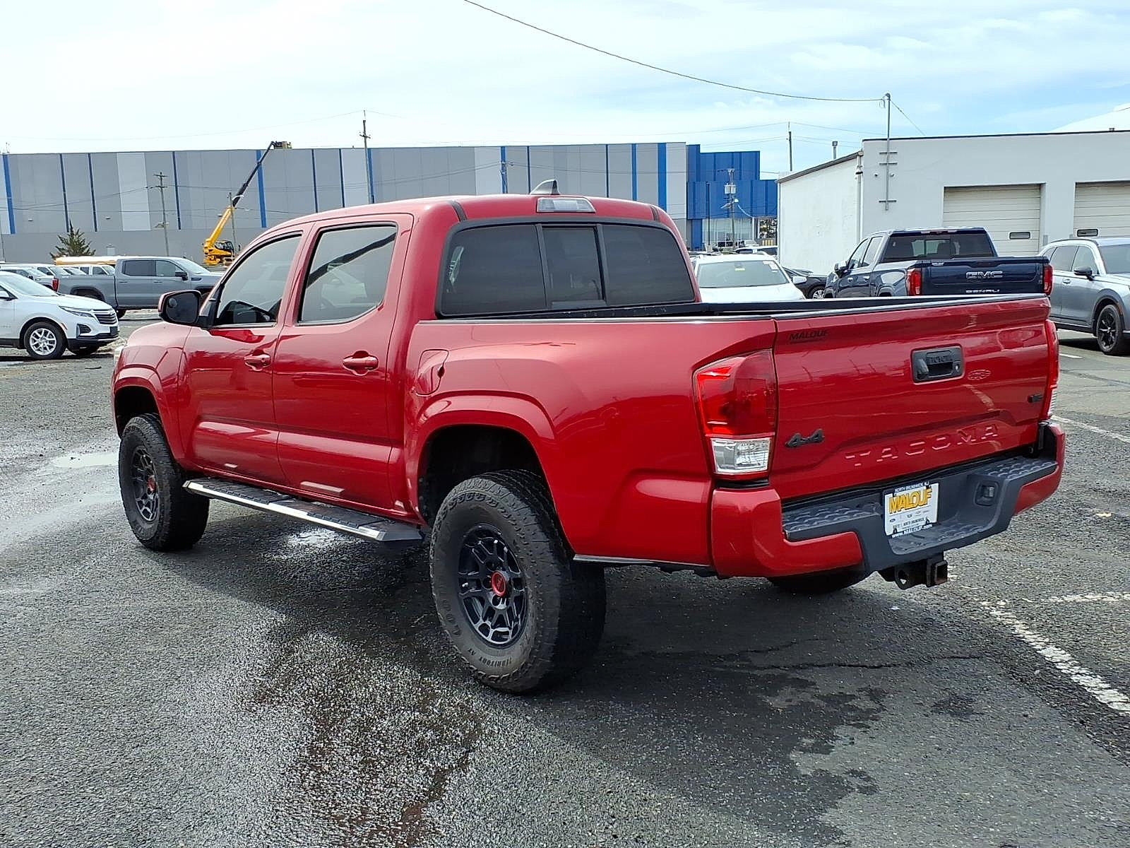 Used 2020 Toyota Tacoma SR AWD/4WD image 5