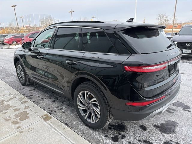 New 2026 Lincoln Corsair Premiere image 5