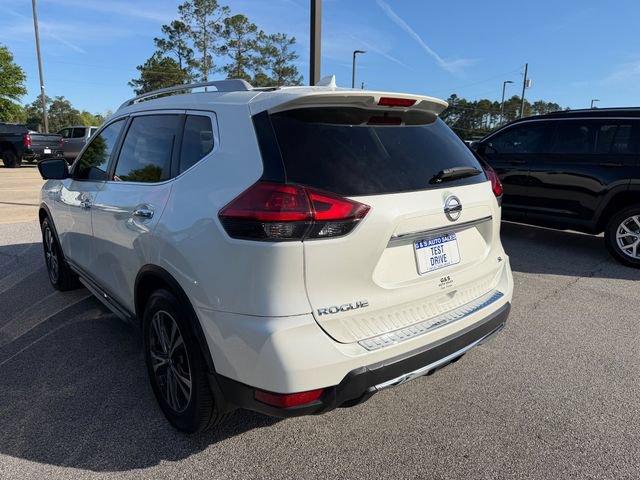 Used 2017 Nissan Rogue SL w/ SL Premium Package FWD image 7