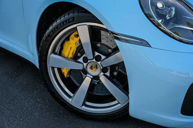 Used 2024 Porsche 911 Carrera S RWD image 14