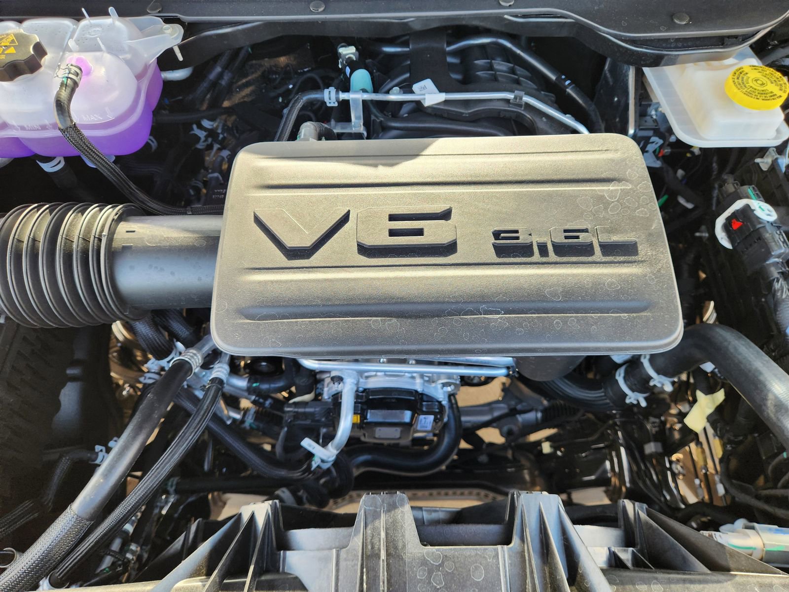 New 2026 RAM 1500 Express image 23