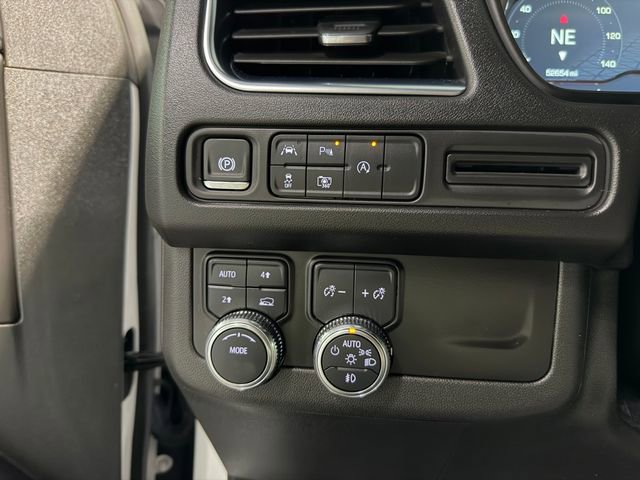 Used 2024 GMC Yukon SLT w/ SLT Luxury Package AWD/4WD image 26