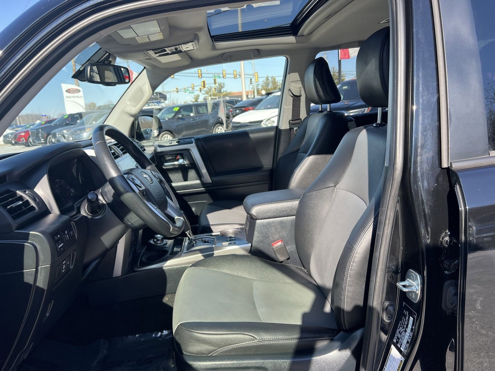 Used 2024 Toyota 4Runner SR5 Premium image 13